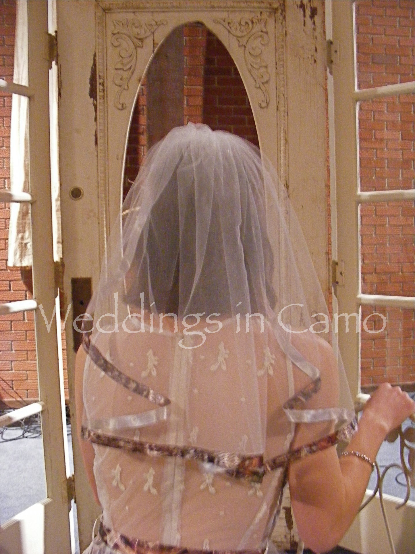 wedding veil trimmed wth camo ribbon