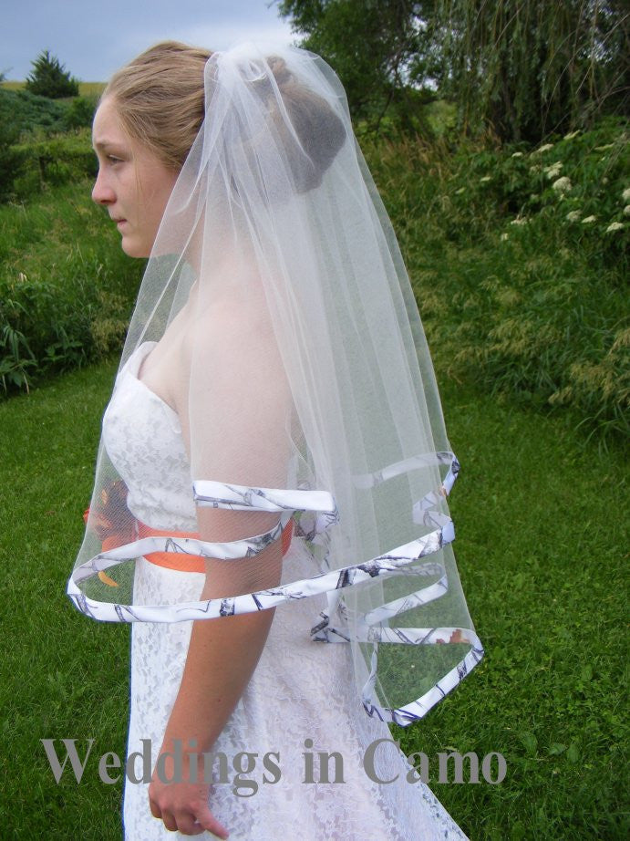 wedding veil trimmed in camo ribbon