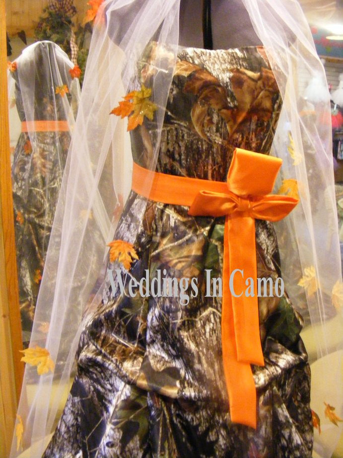 wedding veil with scattered leaves