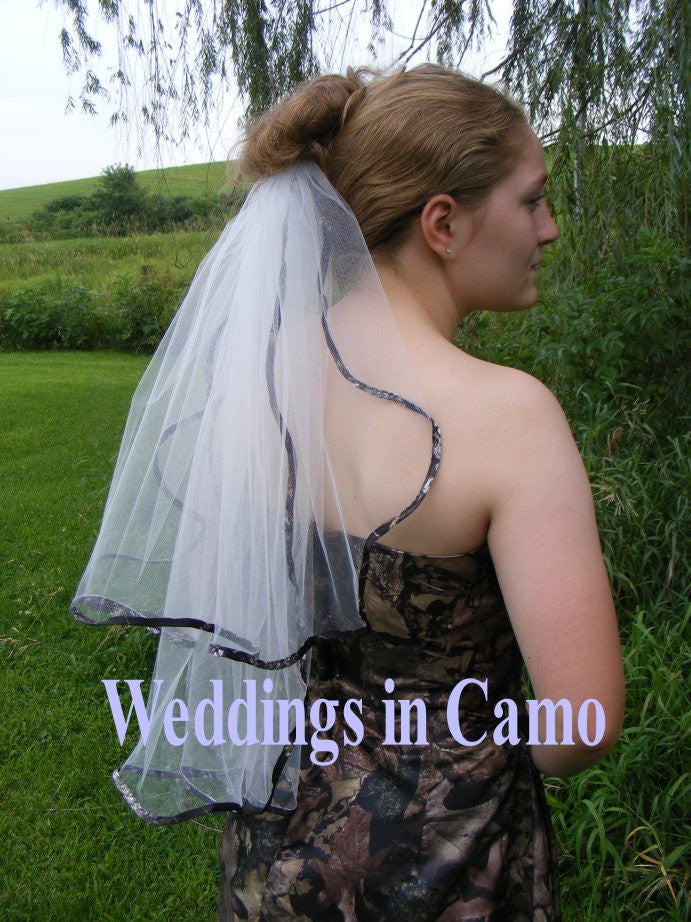 camo wedding veil trimmed in camo ribbon