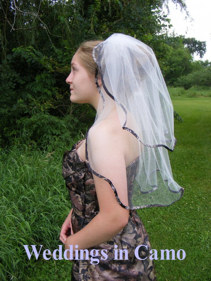 wedding veil edged in camo ribbon